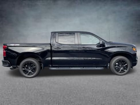 Used 2024 Chevrolet Silverado 1500 Custom w/ Rally Edition image 4