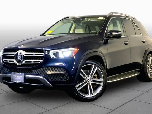 Used 2022 Mercedes-Benz GLE 450 4MATIC image 2