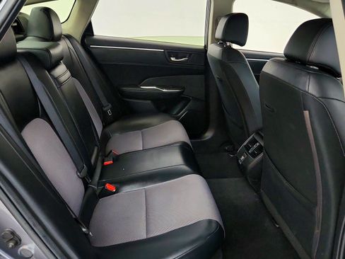 Used 2018 Honda Clarity Plug-In Hybrid image 31