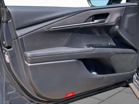 Used 2025 Toyota Camry LE FWD image 22