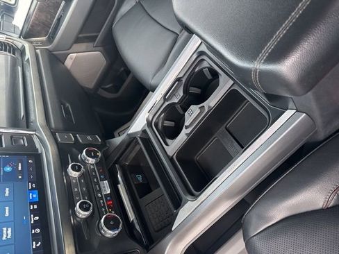 Used 2023 Ford F250 Lariat w/ Sport Appearance Package image 21