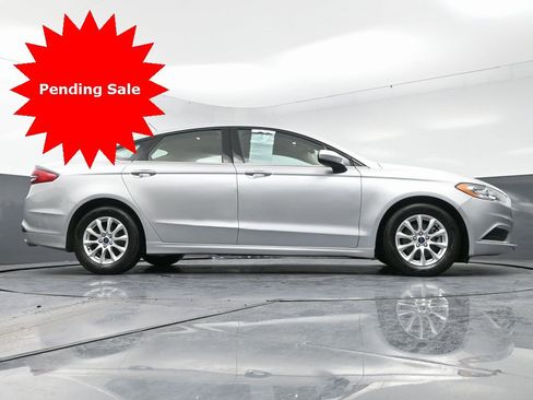 Used 2018 Ford Fusion S image 44