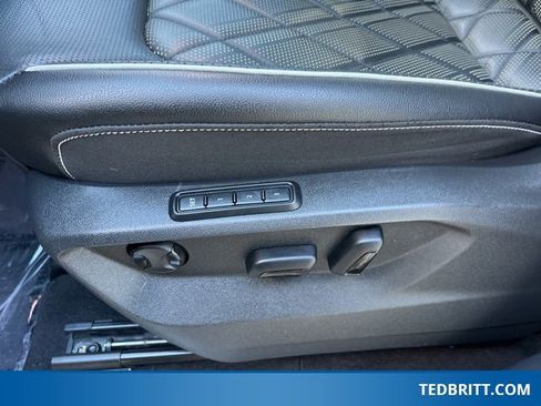 Used 2024 Volkswagen Atlas SEL Premium R-Line image 42