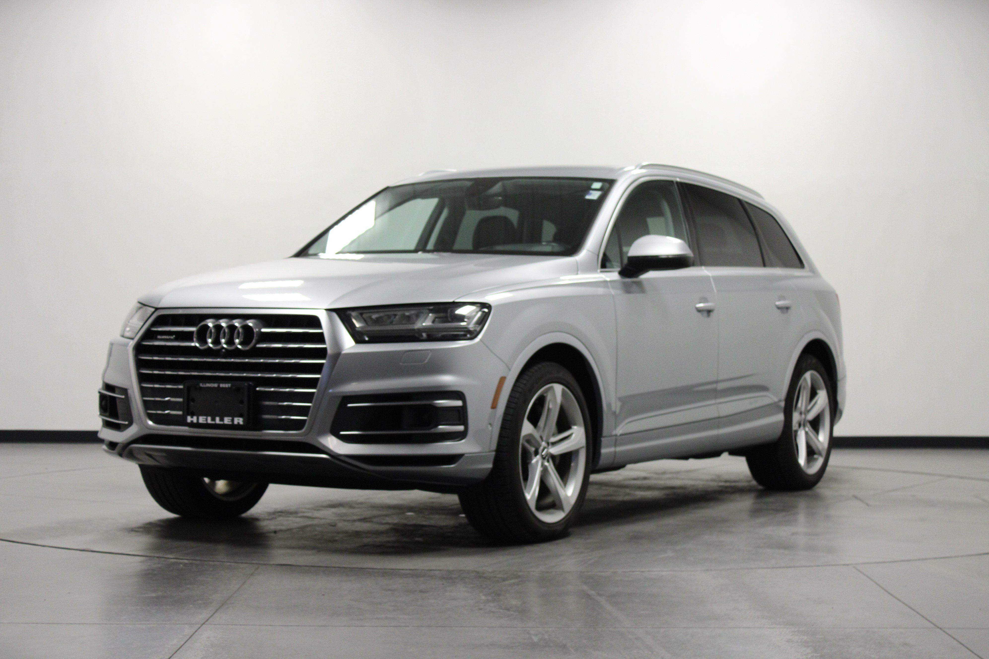 Used 2019 Audi Q7 3.0T Prestige AWD/4WD image 8