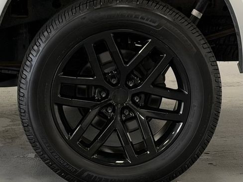 Used 2016 Ford F150 Lariat w/ Equipment Group 502A Luxury AWD/4WD image 8