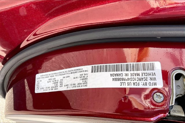 Used 2023 Chrysler Voyager LX FWD image 33