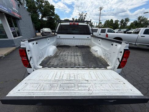 Used 2019 Chevrolet Silverado 2500 W/T AWD/4WD image 19