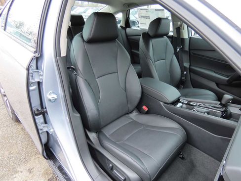 New 2026 Honda Accord EX-L image 16