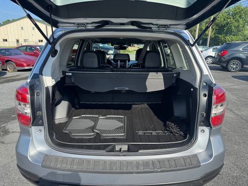 Used 2016 Subaru Forester 2.5i Limited AWD/4WD image 6