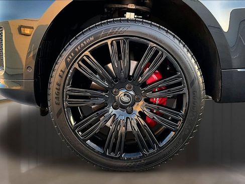 Certified 2022 Land Rover Range Rover Sport HSE Dynamic AWD/4WD image 32