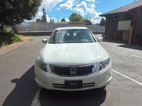 Used 2009 Honda Accord EX-L image 8