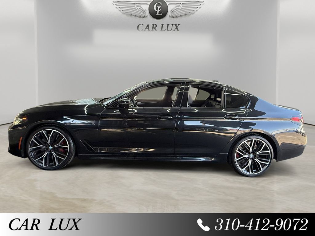 Used 2022 BMW M550i xDrive w/ Executive Package AWD/4WD image 2