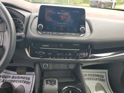 Certified 2023 Nissan Rogue SL AWD/4WD image 30