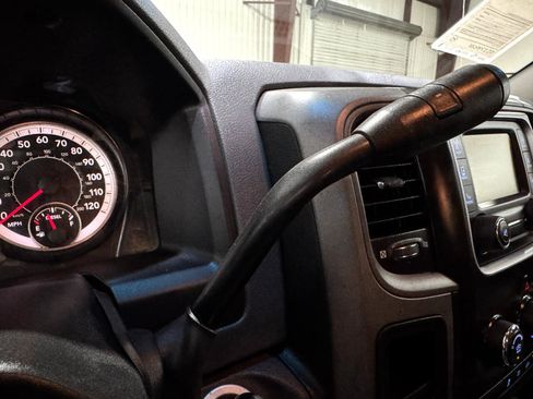 Used 2018 RAM 2500 Tradesman w/ Cold Weather Group image 23