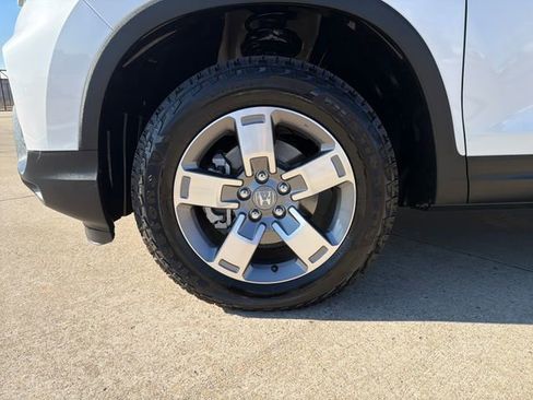 Used 2024 Honda Ridgeline RTL image 9