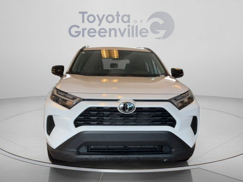 Certified 2025 Toyota RAV4 XLE AWD/4WD image 9