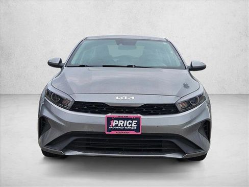 Used 2024 Kia Forte LXS image 2