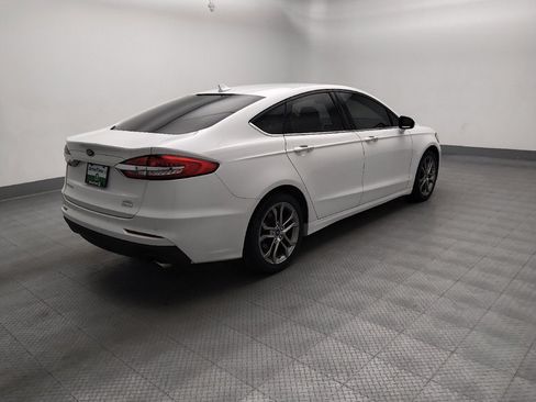 Used 2020 Ford Fusion SEL FWD image 10
