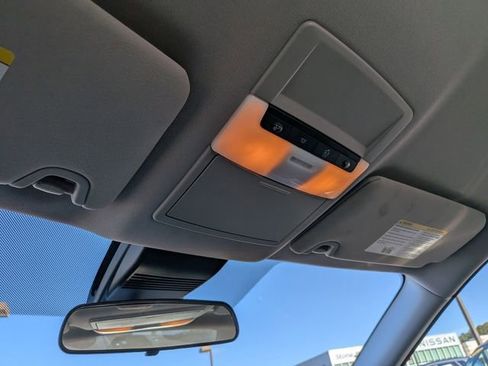 Used 2024 Nissan Altima 2.5 SV image 18