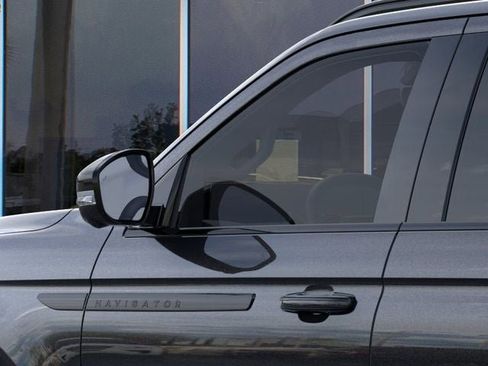 New 2026 Lincoln Navigator Reserve AWD/4WD image 20