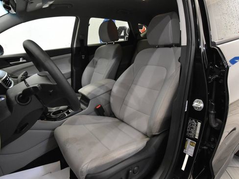 Used 2020 Hyundai Tucson Value w/ Cargo Package image 11