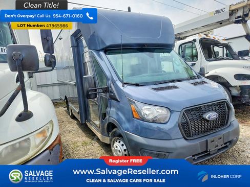 Used 2021 Ford Transit 350 DRW RWD image 5