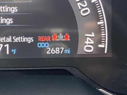 Used 2025 Toyota RAV4 LE image 22