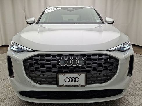 Used 2025 Audi Q5 Premium Plus image 2