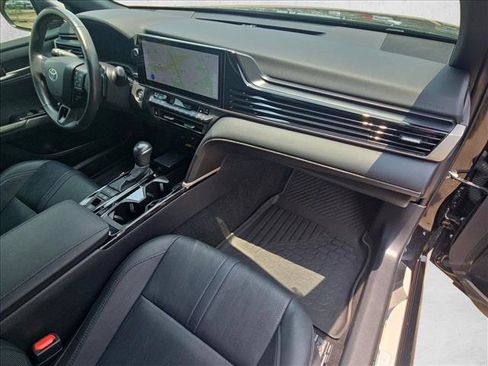Used 2025 Toyota Camry XSE FWD image 22