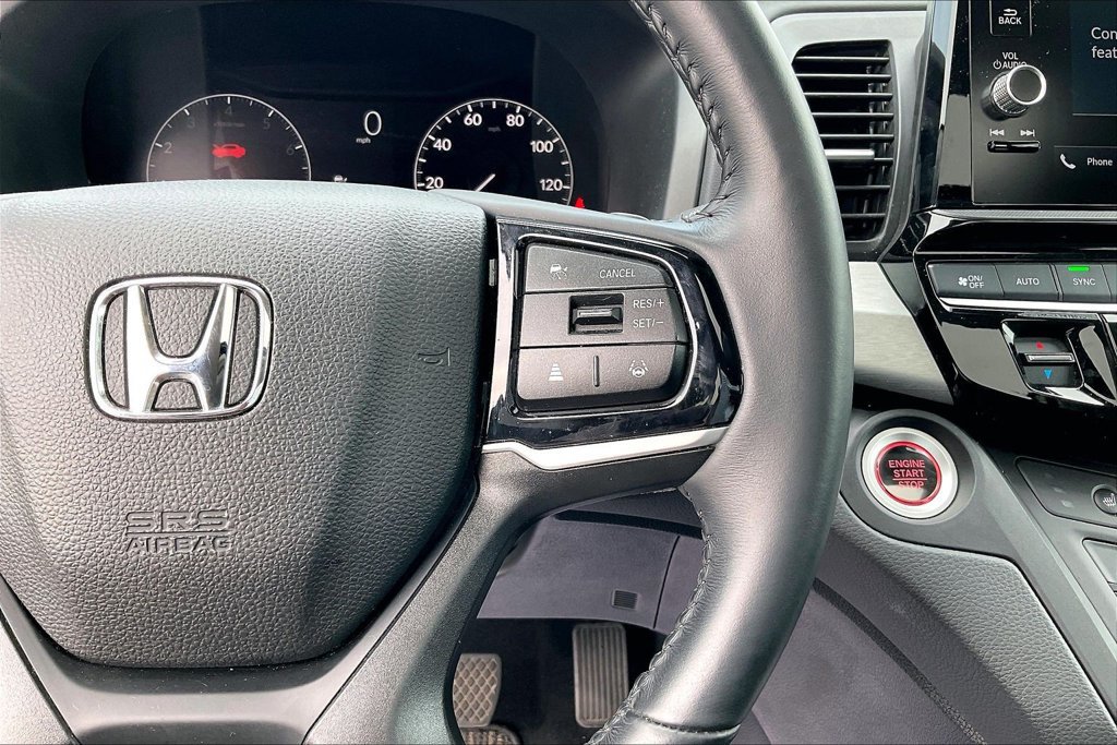 Used 2025 Honda Odyssey EX-L image 13