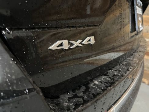 New 2025 Jeep Grand Cherokee Limited image 22