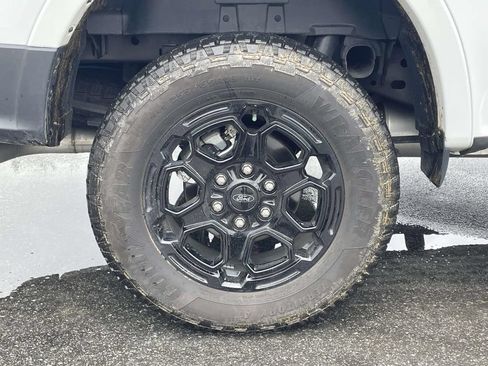 Used 2025 Ford Ranger Lariat w/ FX4 Off-Road Package AWD/4WD image 32