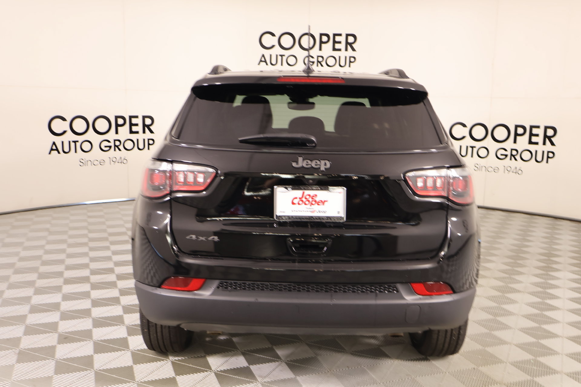 Used 2026 Jeep Compass Latitude AWD/4WD image 20