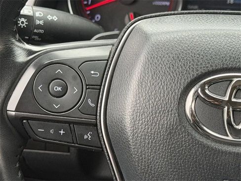 Used 2023 Toyota Camry XSE image 13
