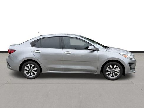 Used 2023 Kia Rio S w/ Technology Package FWD image 4