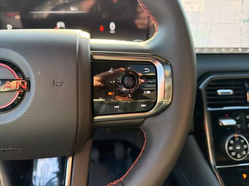 Used 2025 Nissan Armada PRO-4X w/ Pro-4X Premium Package image 27