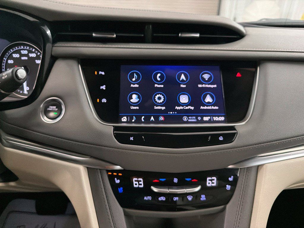 Used 2022 Cadillac XT5 Premium Luxury w/ Technology Package AWD/4WD image 31