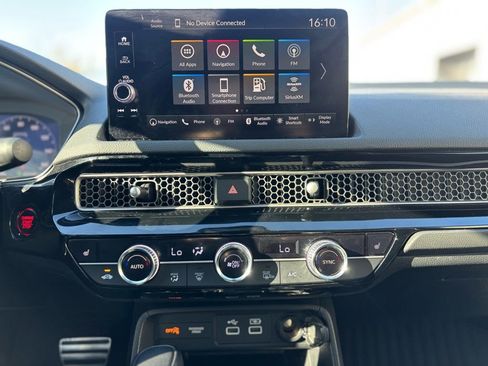 Used 2023 Honda Civic Sport Touring image 22