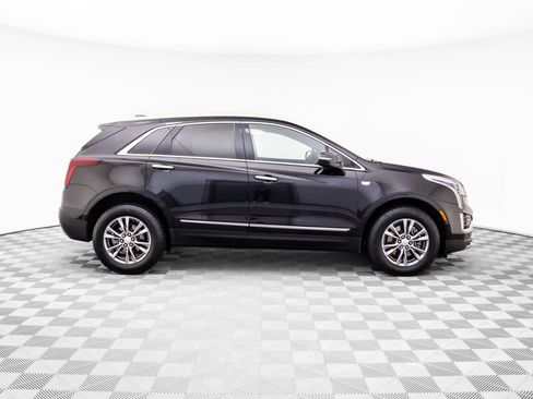 Used 2022 Cadillac XT5 Premium Luxury image 9