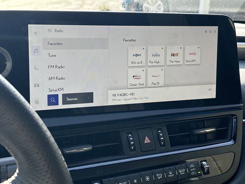 Used 2025 Lexus ES 350 F Sport image 23