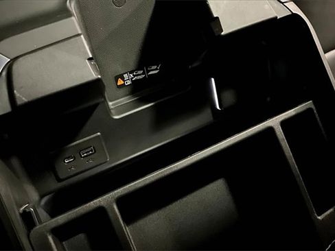 Used 2022 Chevrolet Silverado 1500 LTZ image 26