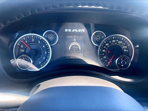 Used 2024 RAM 2500 Big Horn AWD/4WD image 20