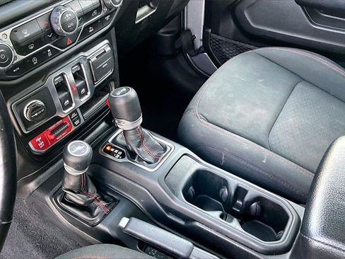 Used 2021 Jeep Wrangler Rubicon image 16