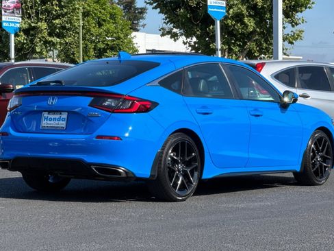 Used 2024 Honda Civic Sport Touring image 9