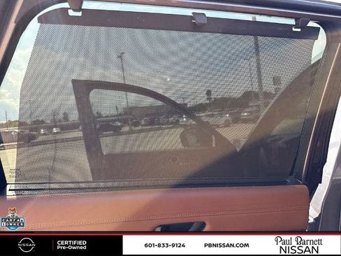 Certified 2025 Nissan Pathfinder Platinum w/ Cargo Package FWD image 28