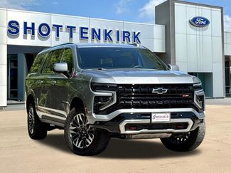 Used 2025 Chevrolet Suburban Z71 AWD/4WD video 1