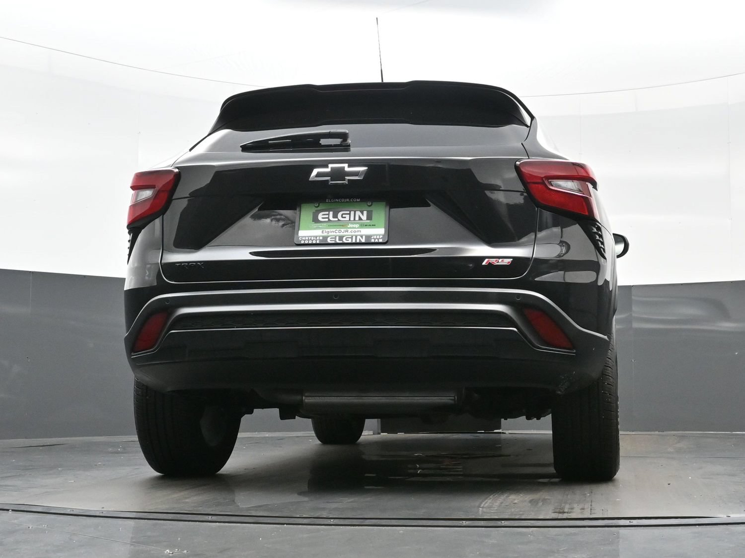 Used 2024 Chevrolet Trax RS w/ Driver Confidence Package FWD image 31