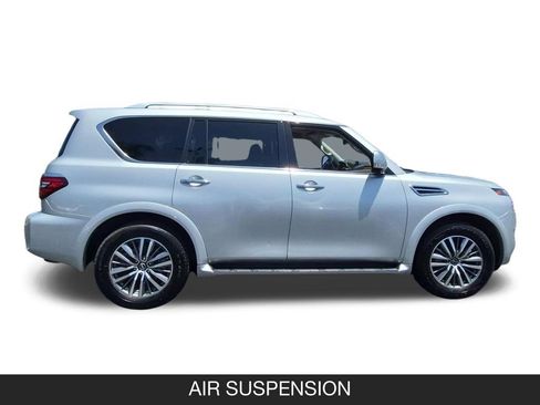 Used 2024 Nissan Armada SL w/ Captain's Chairs Package AWD/4WD image 6