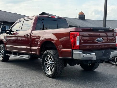 Used 2017 Ford F250 Lariat w/ Lariat Value Package AWD/4WD image 5
