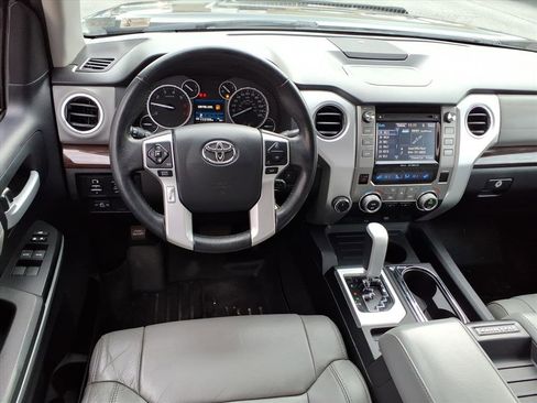 Used 2015 Toyota Tundra Limited w/ Limited Premium Package image 13